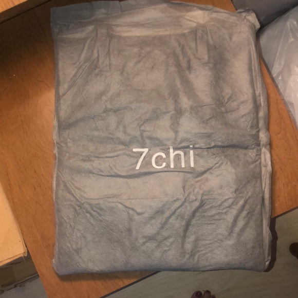 7chi black tote leather and BNWTags!! - Picture 6 of 6